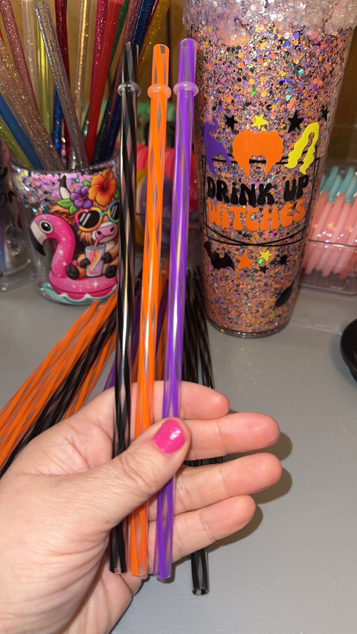 Halloween  🎃 Straws Fits 16 and 20 oz cups!!