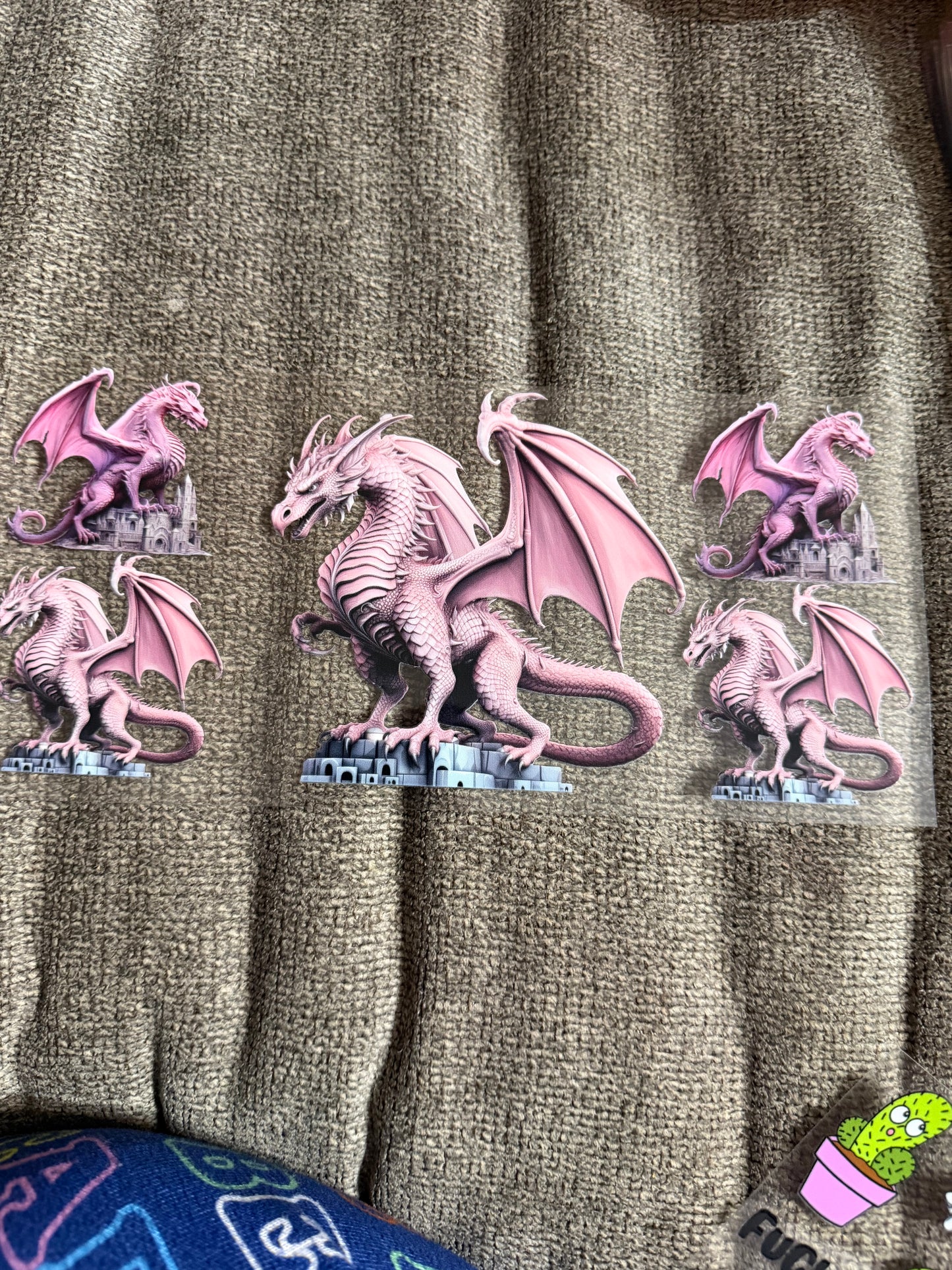 Dragon light pink