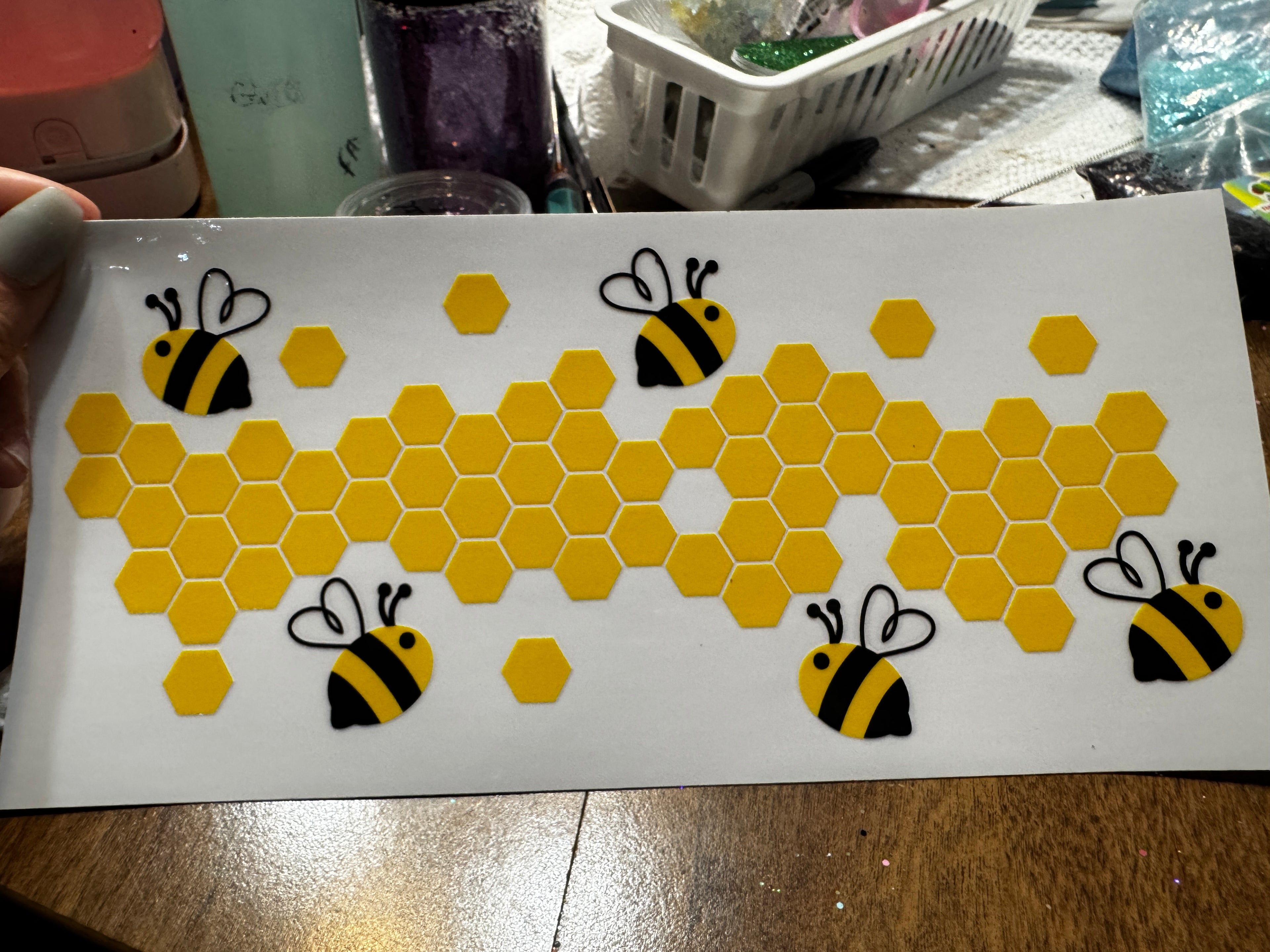 Bees 🐝 (click to choose options )