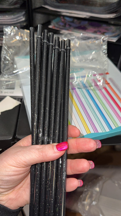 Straws fits all cups