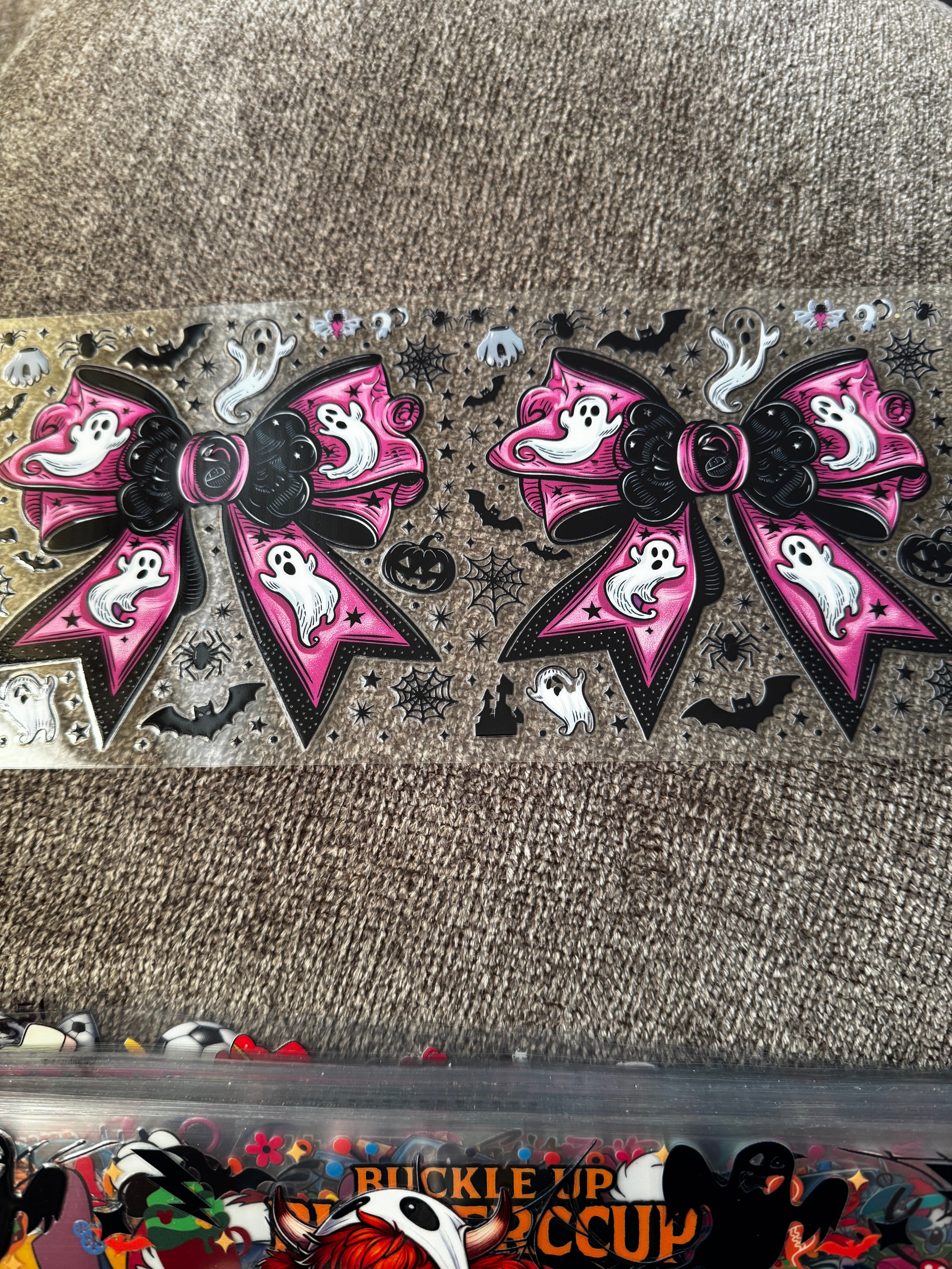 Ghost bows