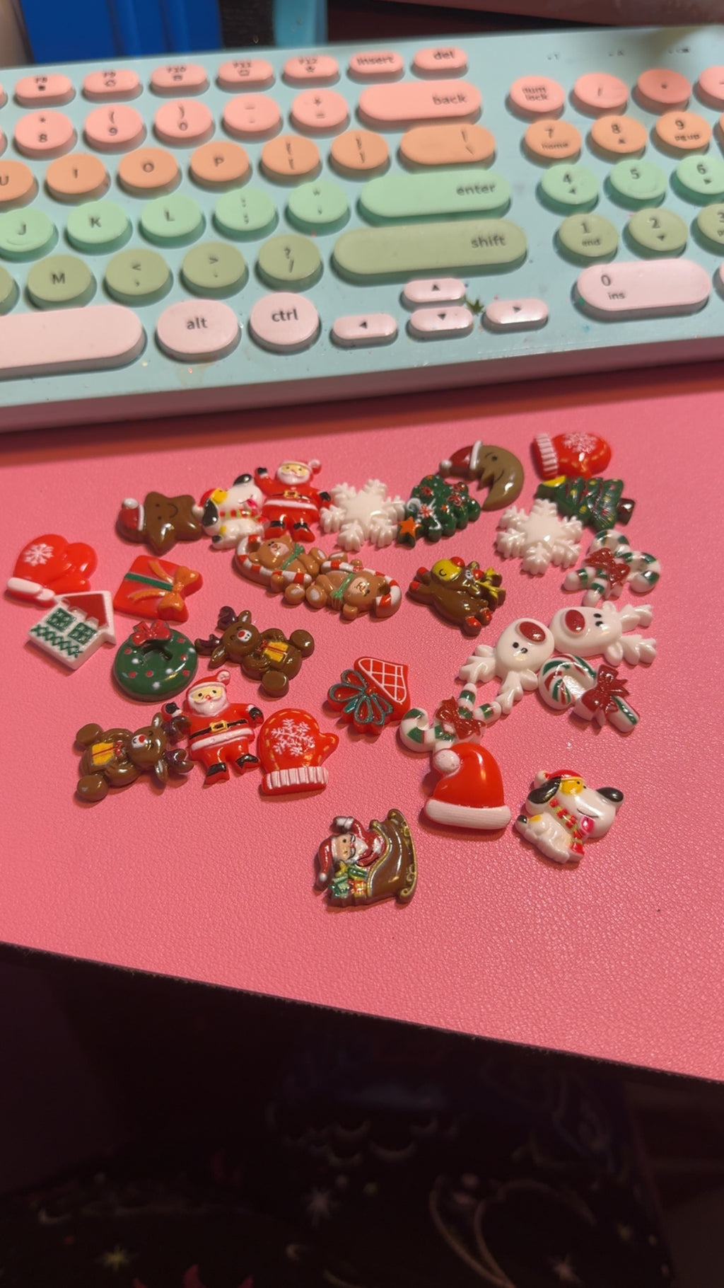 Lid decorations ( many options available)