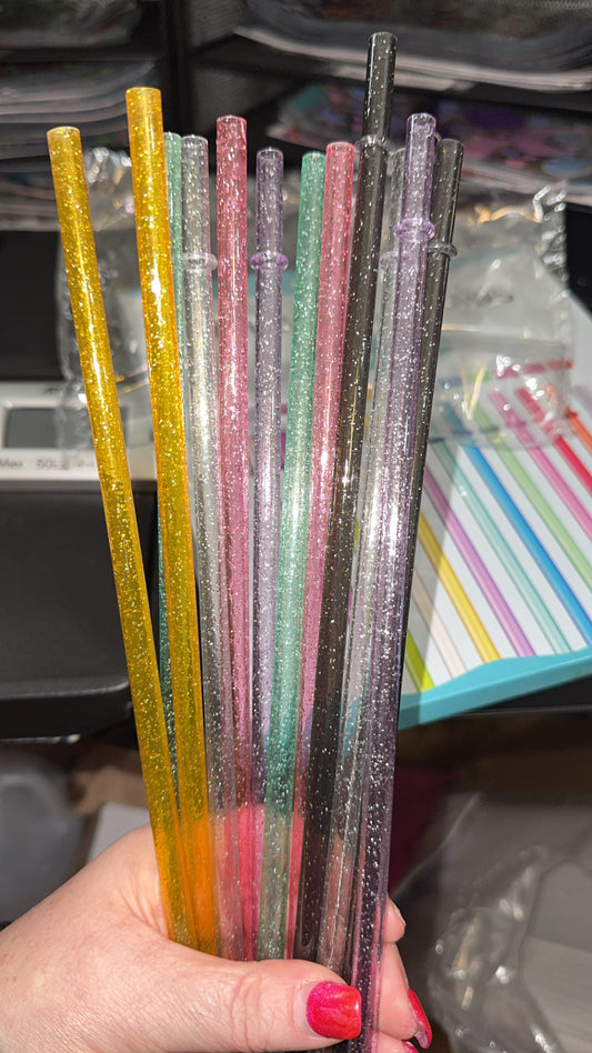 Straw bundles a bundle of 5 random colors