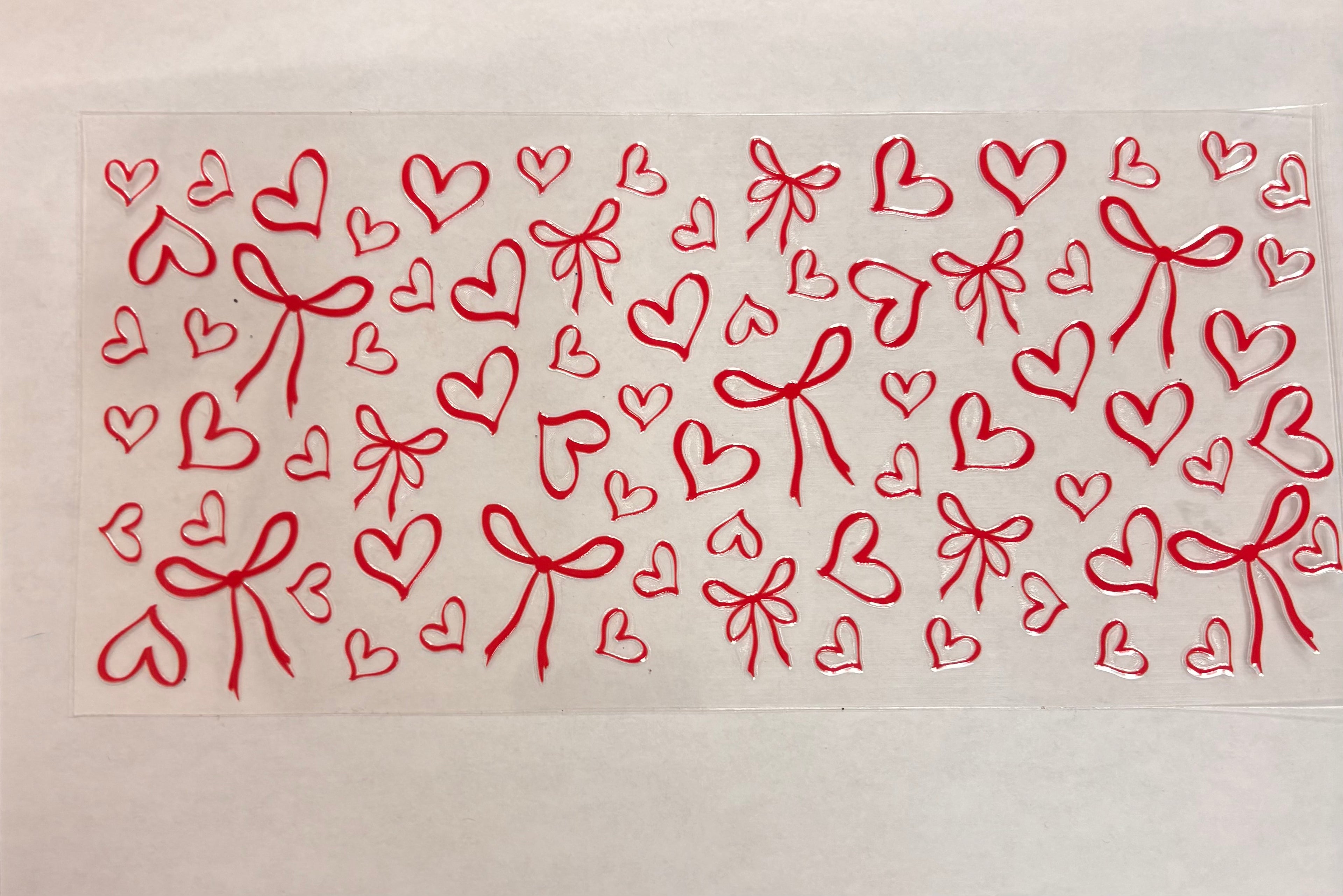 Red bows and hearts